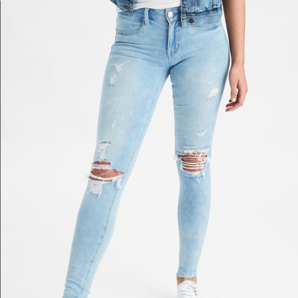 American Eagle Super Stretch Jegging- Light Wash